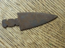 NATIVE AMERICAN PLAINS INDIAN METAL IRON TRADE ARROWHEAD POINT picture
