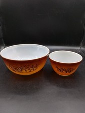 Vintage Pyrex Old Orchard Mixing Bowls  1 1/2 Pint 401 and 2 1/2 Quart 403 picture