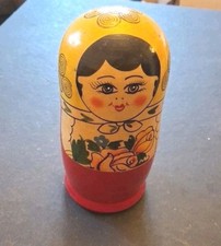 7 piece Russian nesting dolls, 17.5cm Tall And a diameter of 8cm picture