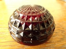 ANTIQUE 1930s RED PRESSED GLASS AUTOMOBILE RAT ROD GEAR SHIFT KNOB FACET GRIP picture