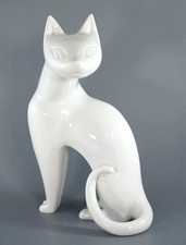 VINTAGE KPM BERLIN PORCELAIN MINIMALIST SITTING CAT by JOHANNES HENKE picture
