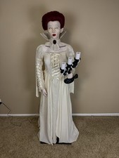 Spirit Halloween Midnight Countess 2009 Gemmy Lifesize Animatronic RARE picture