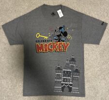 Disneyland Celebrate Mickey 90 years  T shirt size Adult Medium new picture
