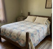 VTG Double Wedding Ring Quilt Hand Quilted Patchwork Scalloped 77x79” Farmhouse picture