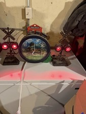 Railroad Crossing American Train Signal Novelty Light With Train Clock Cheap picture