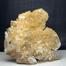 674g Natural Crystal Cluster,Specimen Stone,Hand-Carved, Exquisite Fish.GIFT.QY picture