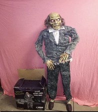 2011 Spirit Halloween Shadow Stalker Zombie Prop picture