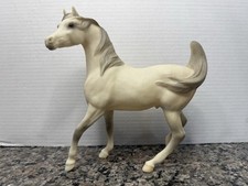 Vintage Breyer Horse #411 Prancing Arabian Stallion Flea Bitten Grey color 1988 picture