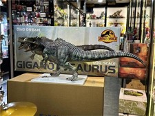 Dino Dream Giganotosaurus 1/30 Scale Jurassic World Limited Dinosaur Model picture