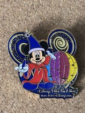 HKDL Hong Kong Disneyland Mickey MousePaint the Night Disney Pin 2014 RARE  picture