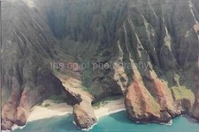 HAWAIIAN TERRAIN Hawaii FOUND PHOTOGRAPH Color ORIGINAL Snapshot 34 55 U picture