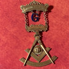 Antique 9K Gold Masonic Past Master Jewel picture
