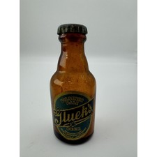 Vintage 3.25” Gluek’s Beer Miniature Bottle Salt & Pepper Shaker Barware RARE picture