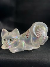 Vintage Hand-Painted Fenton Crouching Kitten Artist Signed K.pinkenpaugh picture