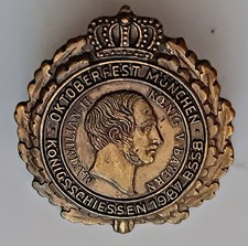 VINTAGE 1987 OKTOBERFEST MUNICH SHOOTING MEDAL PIN MAXIMILIAN II BAVARIA BADGE picture