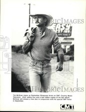 1999 Press Photo Tim McGraw featured on Country Music Television Showcase picture