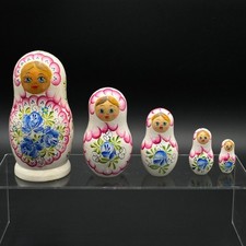 Vintage Matryoshka Nesting Dolls 5pc 6in Russian Folk Art Hand Painted Floral picture