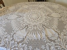 Vintage Quaker Lace Round Tablecloth White Floral Medallion Mid Century 60 Inch picture