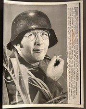 1968 Original UPI Press Photo Arte Johnson Laugh-In Comedy Memorabilia Vintage picture