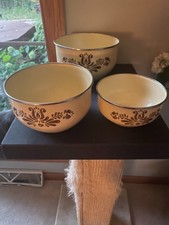 Vintage Pfaltzgraff Floral Enamel Nesting Mixing Bowls Bowls  3 Lids Metal Retro picture