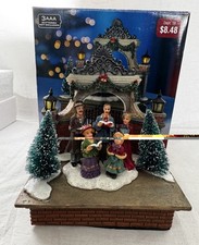 Vintage 2006 Holiday Time Lighted Lamp Post Carolers Christmas Village Boxed picture