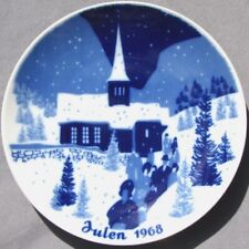 PORSGRUND 1968 Christmas Plate Norway Julen RETURNING HOME from CHURCH Mint picture