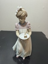 Vintage 1986 Lladro Figurine 5429 Gloss Happy Birthday-Retired picture