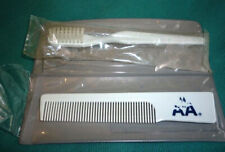 IN-FLIGHT TOILETRIES KIT - Rare neceser 1970's AMERICAN AIRLINES USA  picture