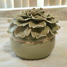 Vtg Green Ceramic Dahlia Flower Trinket Box Majolica Glazed Floral Covered Jar picture