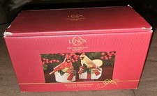 Lenox Winter Greetings Cardinal Salt Pepper Shakers Set 810114 Male Female NIB picture
