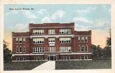 H36/ Nevada Missouri Postcard c1915 High School Building picture