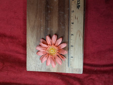 Vintage Handmade Pink Fabric Flower Fridge Magnet Daisy Gerbera Kitsch Decor picture