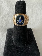 Masonic Ring in 10 Kt Yellow Gold with Blue Stone, Size 9, 12.2 Grams, Vintage picture
