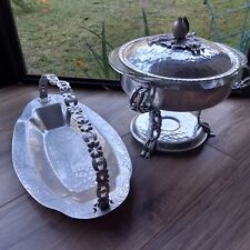 Rodney Kent Hammered Aluminum Handled Tray & Lidded Chafing Dish With Pyrex Bowl picture