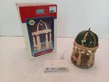Lemax Village  LIGHTED GRAND GAZEBO  W/Box 1999  #9829847 USED WORKING picture