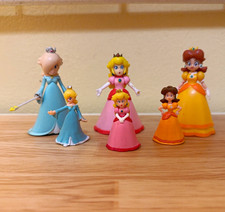Super Mario Bros. Rosalina, Princess Peach & Daisy JAKKS 2.5” Mini Figurine Pack picture