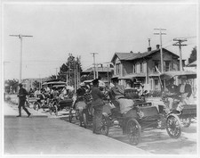 Los Angeles CA 1928 Auto Club Gathering Broadway South from Ninth Women picture