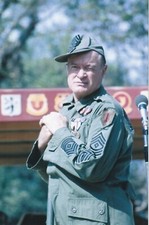 Vietnam  War  Photos -- .. Bob  Hope... picture