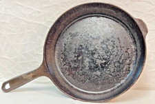 vtg Field Company No.8 Cast Iron   Skillet Collector Item picture