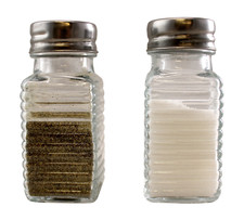 Salt and Pepper Shaker Set Clear Glass Classic Kitchen Design  picture
