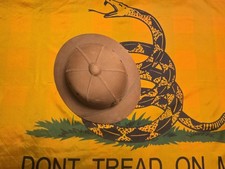 Vintage US Military WWII dated 1944 Desert Tan Size 7 top. picture