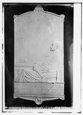 Washington DC Samuel Pierpont Langley 1913 Memorial Plaque Flanagan Smithsonian picture