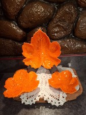 1976 vintage 3 piece ceramic leaf set beautiful picture