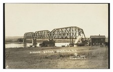Mobridge South Dakota Missouri Bridge Standard Postcard picture