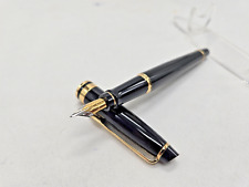 Waterman Expert Fountain Pen, Gloss Black with 23k GT, Fine Nib+converter picture