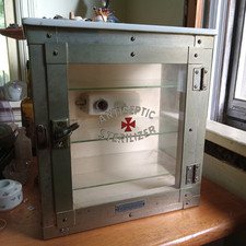 ANTIQUE ANTISEPTIC STERILIZER CABINET EMIL PAIDAR CHICAGO FOR BARBER SHOP RAZORS picture