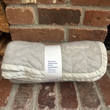 UNITED AIRLINES FIRST CLASS GRAY BLANKET THROW SAKS FIFTH AVENUE  picture