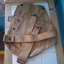 WWll US Army MIV Gas Mask Carrier Bag Edgewood Arsenal E.A.E. Canvas picture
