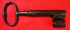 ANTIQUE 16th-17th CENTURY WROUGHT IRON KEY. Possibly from Scotland. picture
