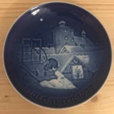 Bing & Grondahl Christmas plate. 1977. EUC picture